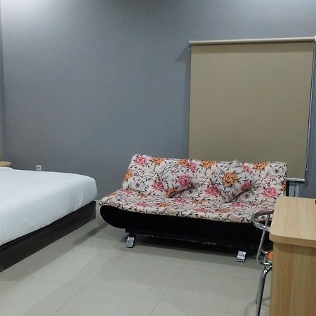 בנגקולו O.R 44 Hotel מראה חיצוני תמונה